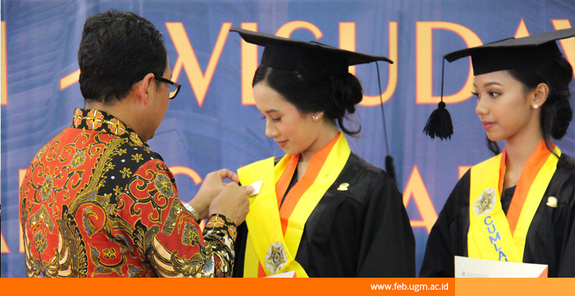 Wisuda Sarjana November 2019