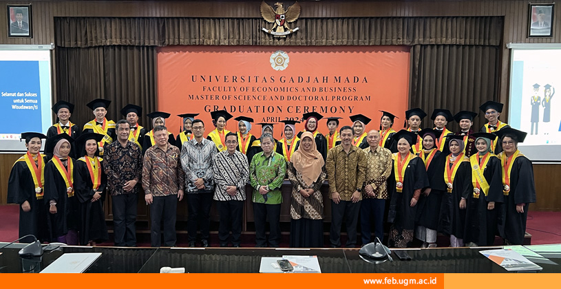 Wisuda Pascasarajana April 2024