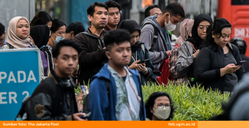 Kelas Menengah Menyusut, Mesin Mobilitas Sosial Melambat
