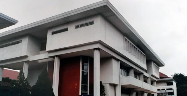 UGM FEB Gedung Timur