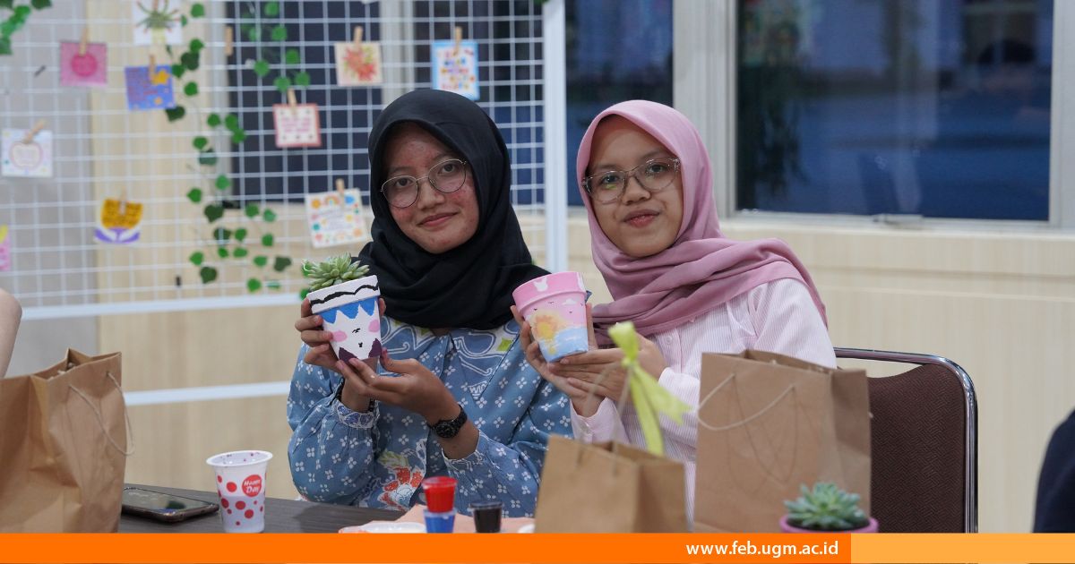 FEB UGM Mengajak Mahasiswa untuk Menjaga Mental Melalui Art Therapy