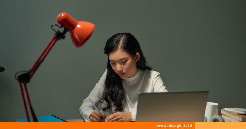 Membangun Integritas Akademik, FEB UGM Bekali Mahasiswa dengan Strategi Antiplagiarisme