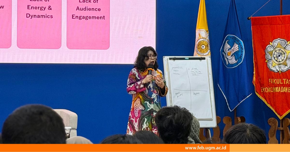 FEB UGM Bekali Kemampuan Mahasiswa dengan Keterampilan Presentasi Efektif