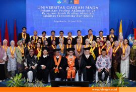 PPAk FEB UGM Wisuda 34 Akuntan Profesional