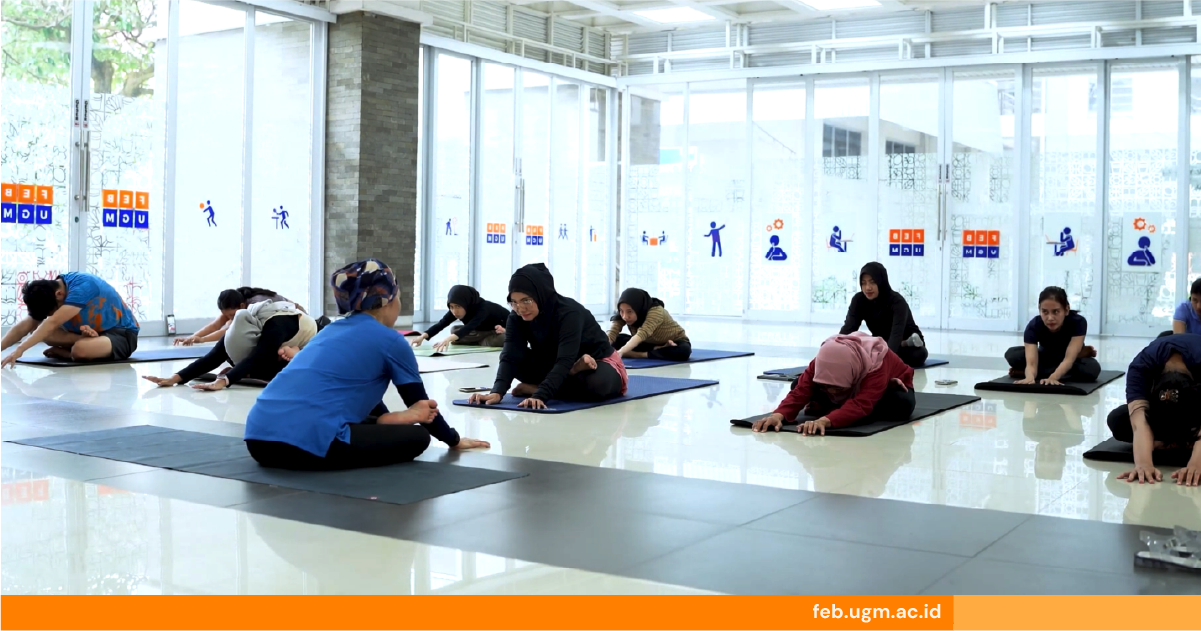 Komunitas Yoga FEB UGM