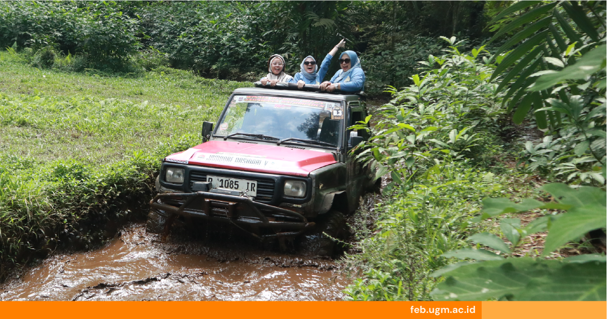 Jeep - Rekreasi FEB UGM