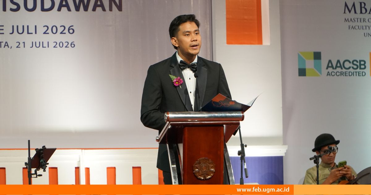 Wisudawan Terbaik FEB UGM dan Valedictorian UQ