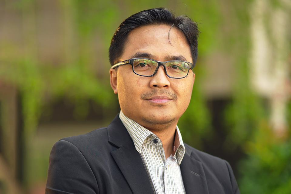 Akhmad Akbar Susamto